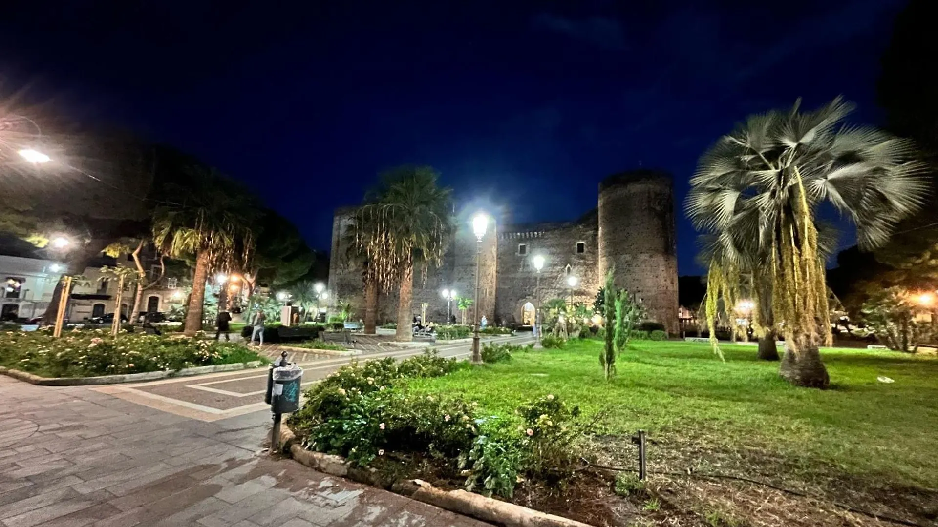 Cu Va E Cu Veni Apartment Catania Italy