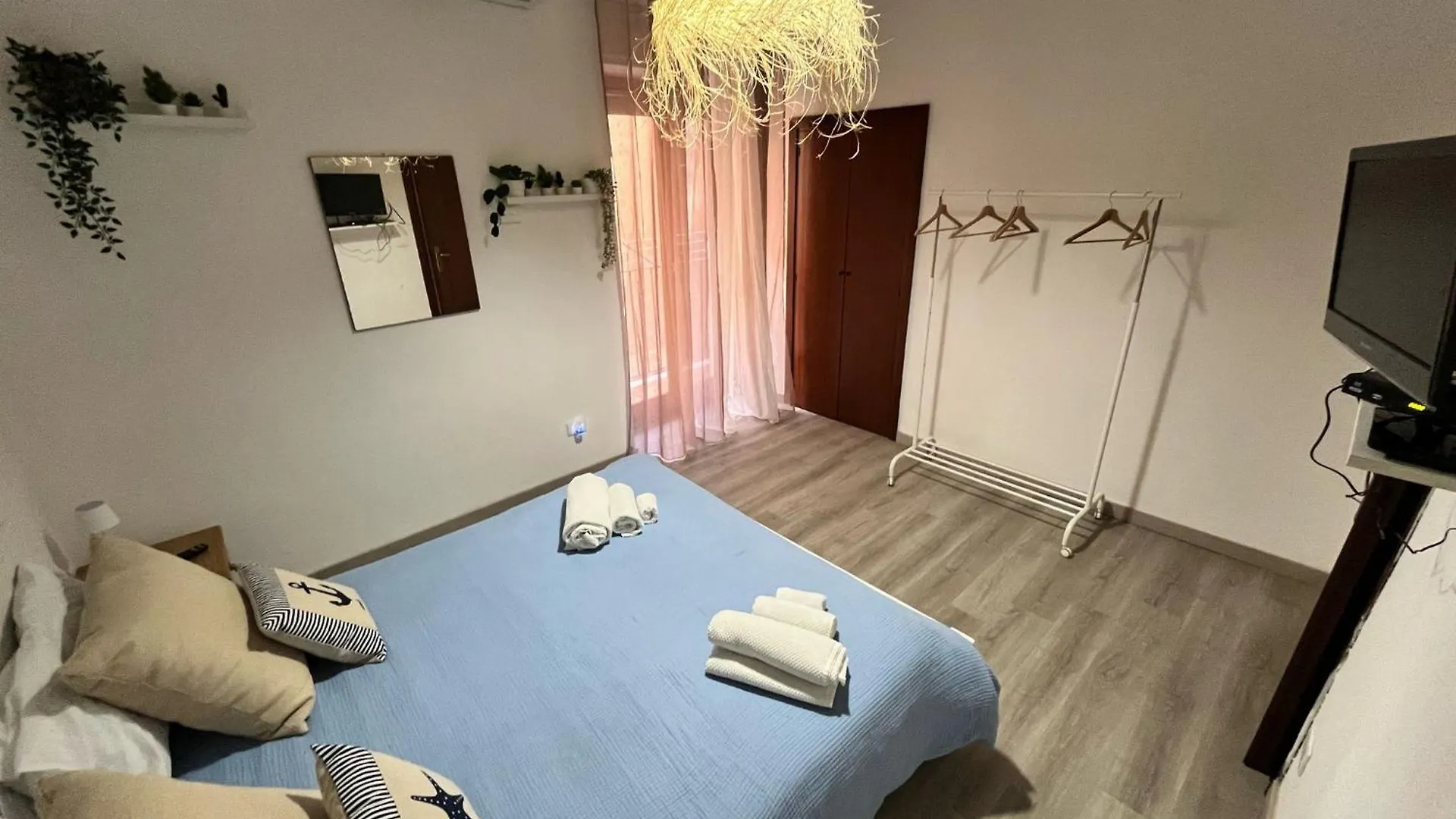 Cu Va E Cu Veni Apartment Catania Italy