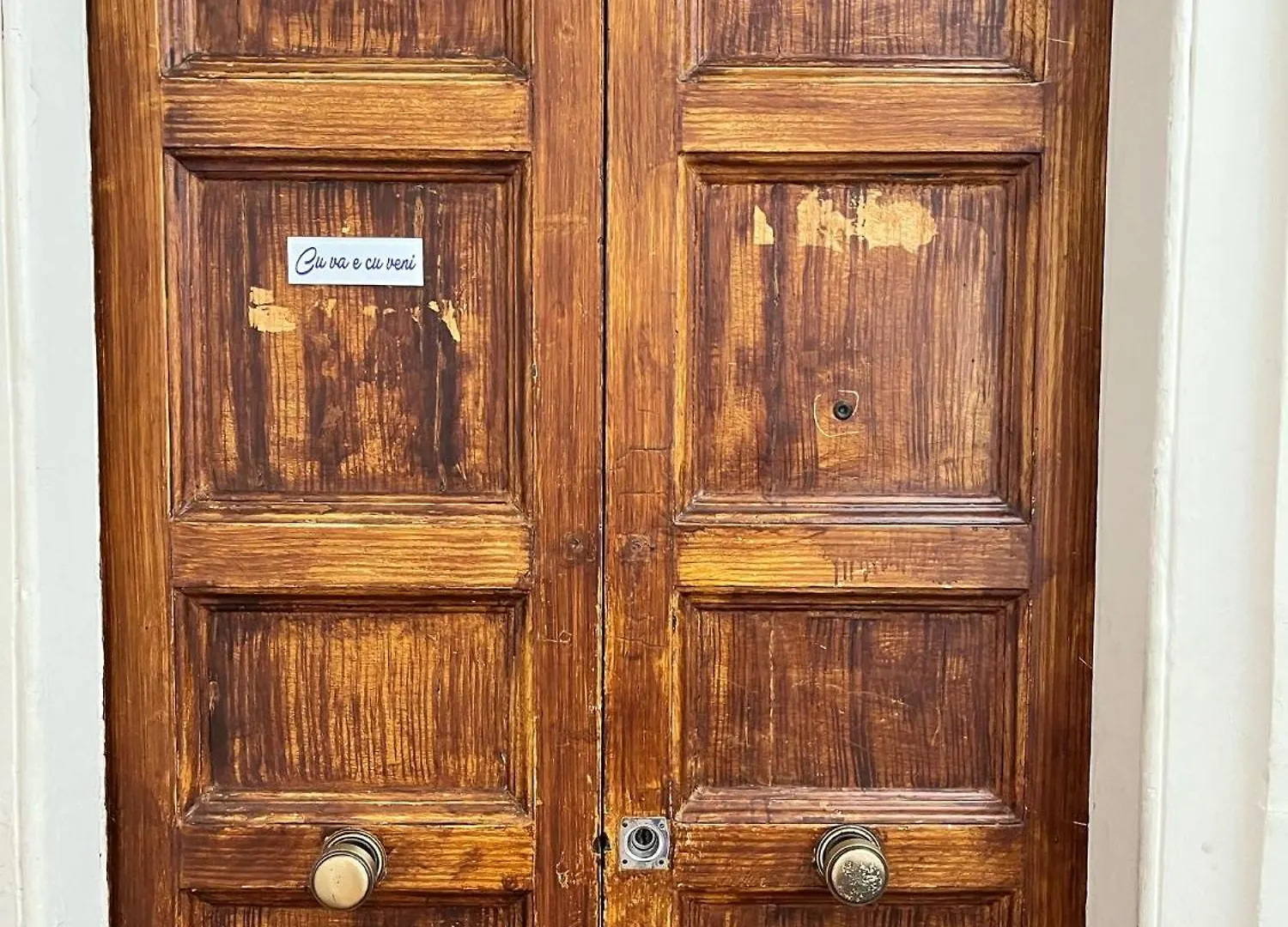Cu Va E Cu Veni Apartment Catania